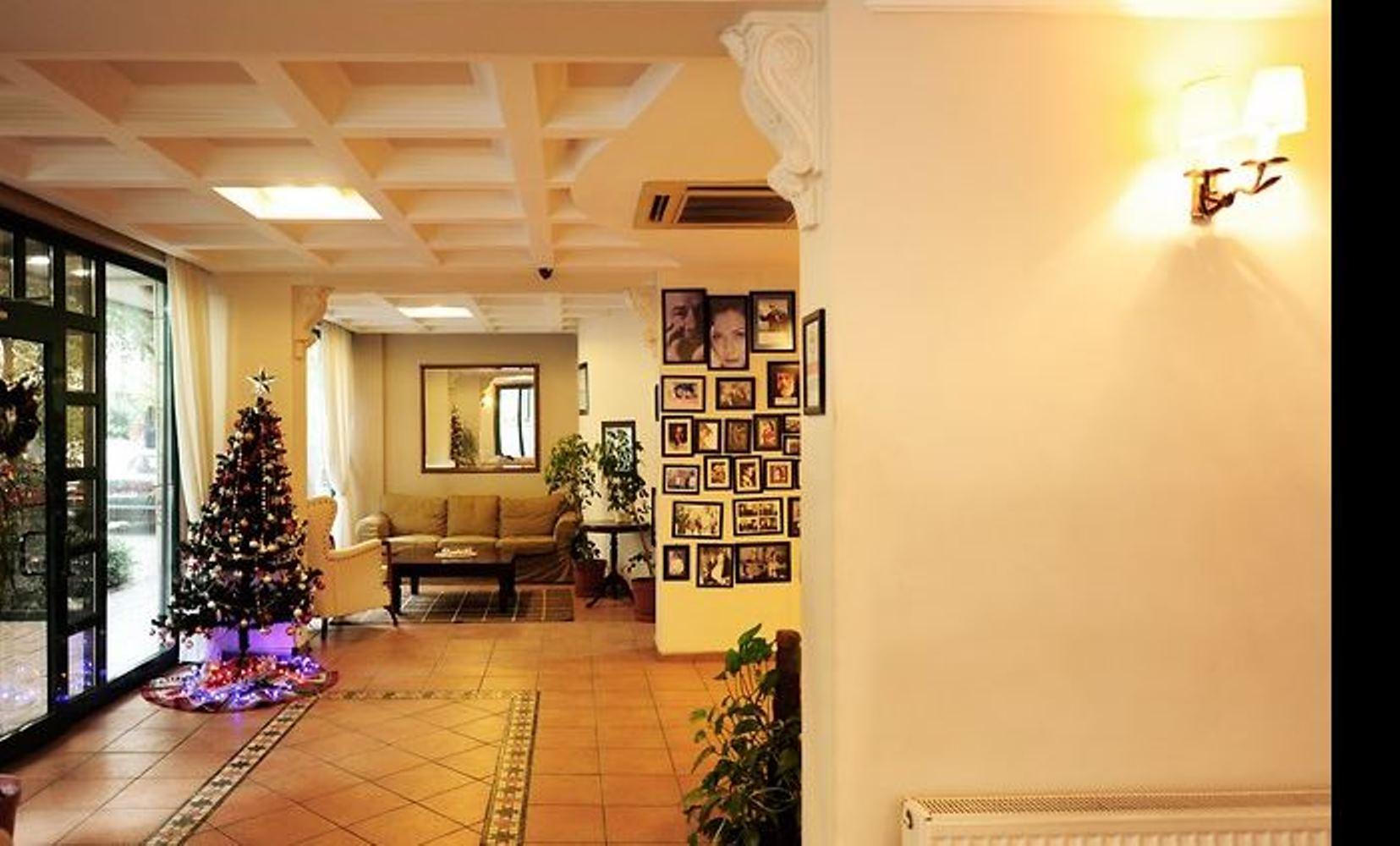 Uestuen Hotel Alsancak إزمير المظهر الخارجي الصورة