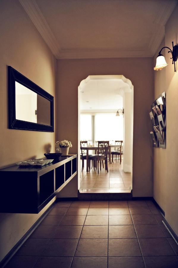 Uestuen Hotel Alsancak إزمير المظهر الخارجي الصورة