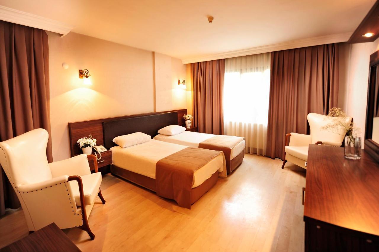 Uestuen Hotel Alsancak إزمير المظهر الخارجي الصورة