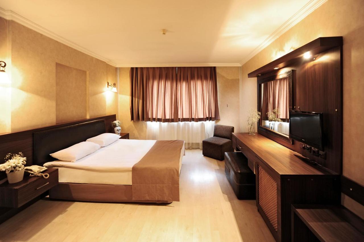 Uestuen Hotel Alsancak إزمير المظهر الخارجي الصورة