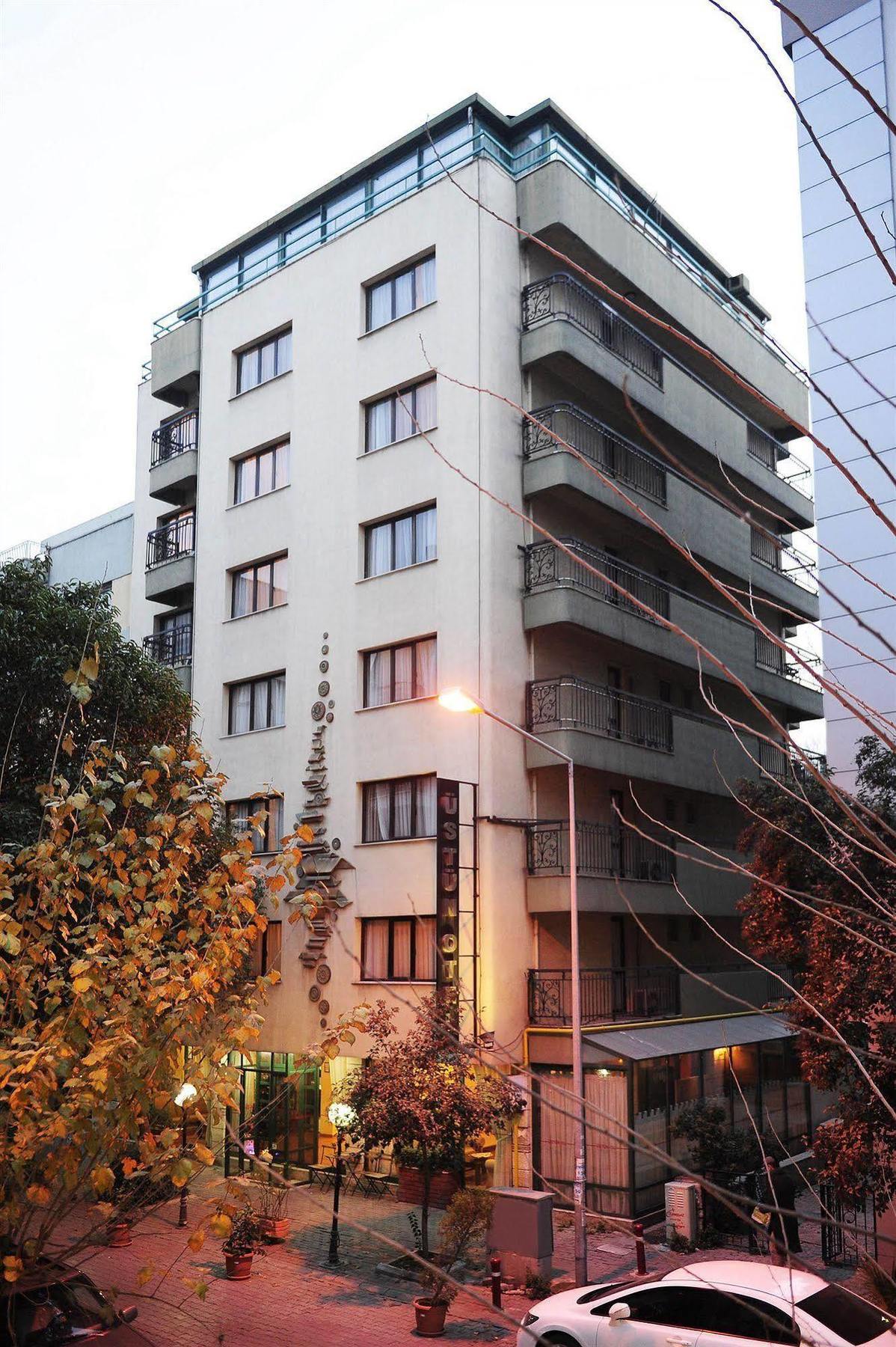 Uestuen Hotel Alsancak إزمير المظهر الخارجي الصورة