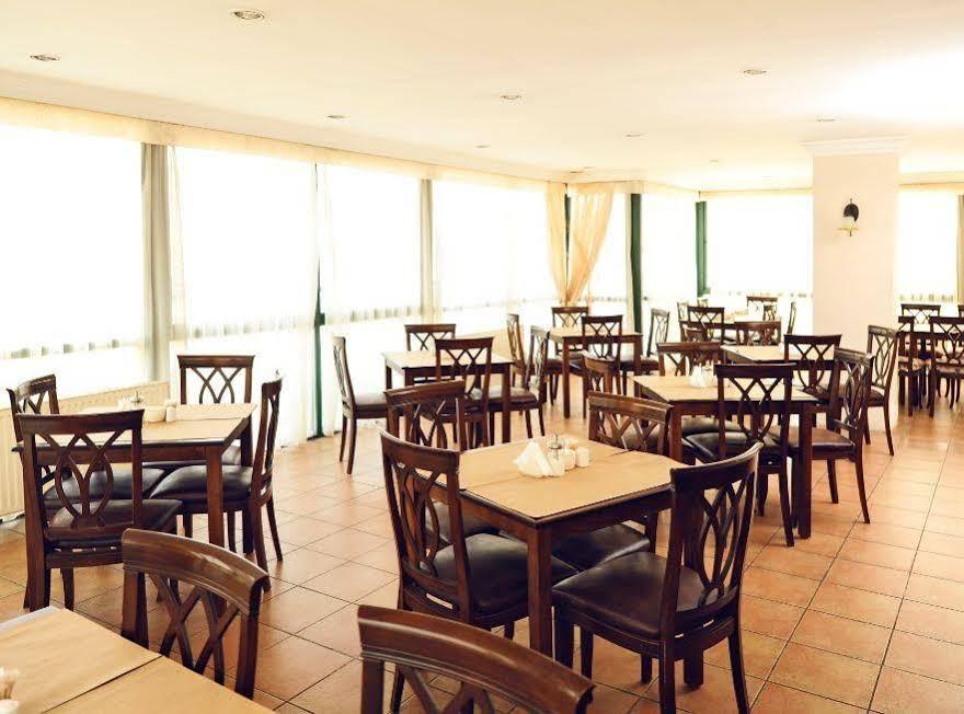 Uestuen Hotel Alsancak إزمير المظهر الخارجي الصورة